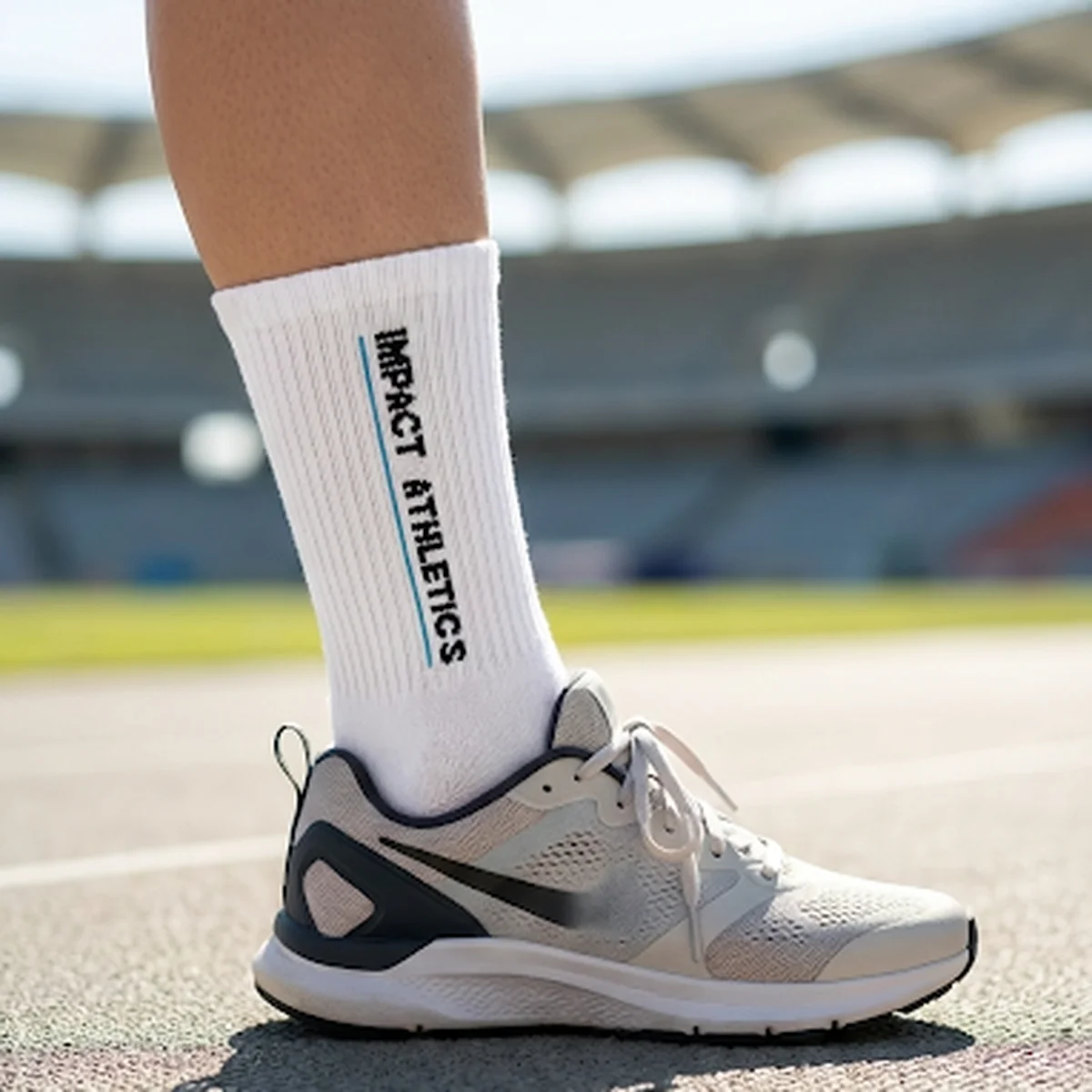 Close-up van de sok op een sneaker